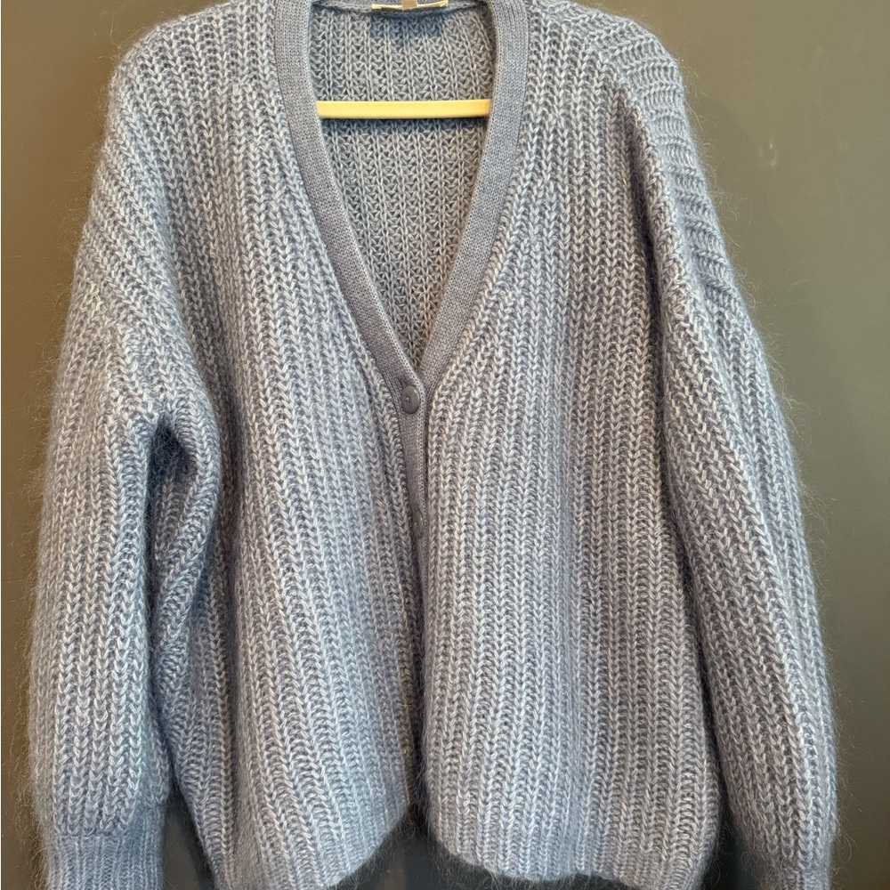 Sézane Vintage Blue V-Neck Achille Cardigan - Picture 7 of 14